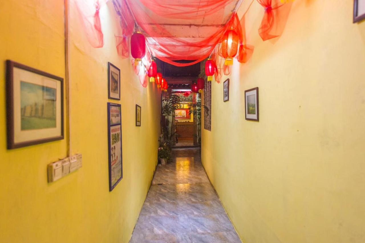 老门客栈 Hotel Yangshuo Exterior photo